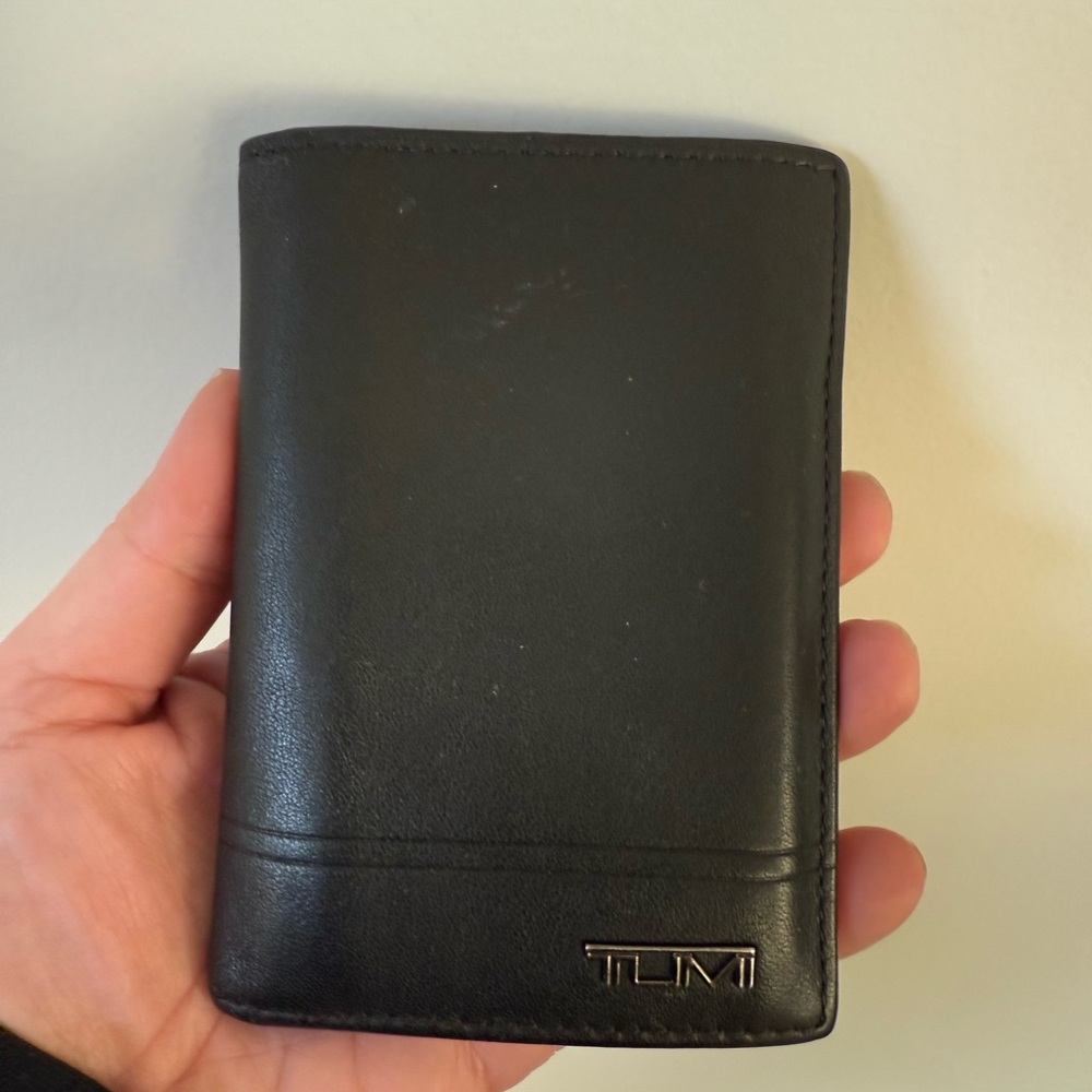 Tumi Men’s Wallet